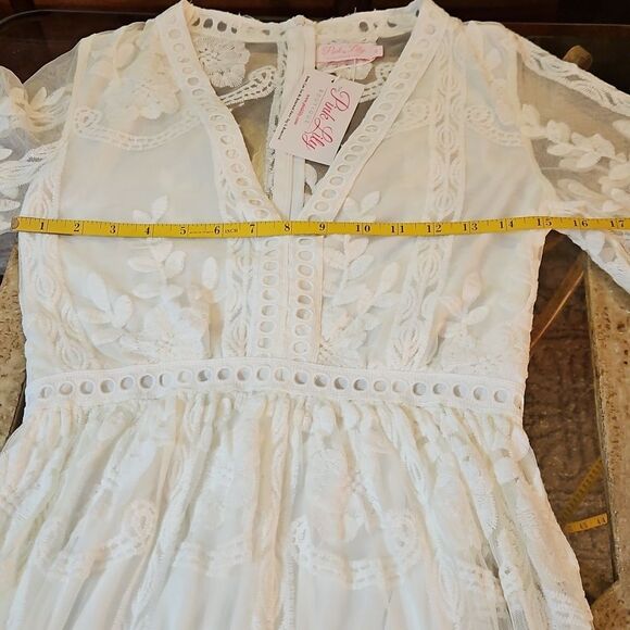 NWT Pink Lilly Elegant White Lace Maxi Dress size Small - Picture 14 of 16